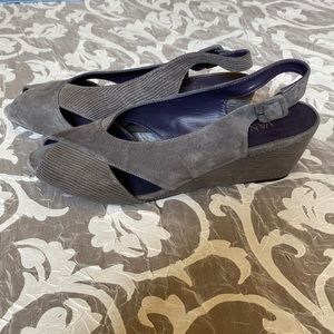 Gray VanEli peep toe sling back wedge sandal